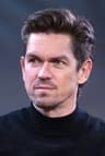 Steve Howey